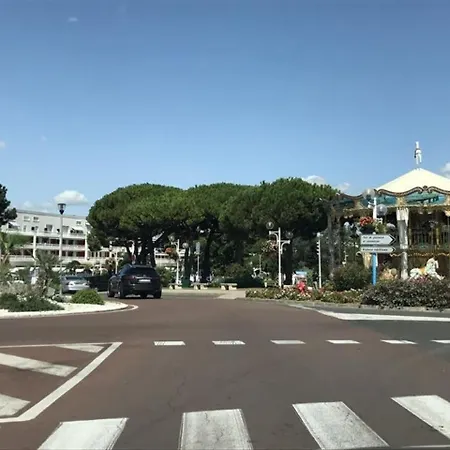 - Plage De Foncillon Et Proximite Centre Apartment Royan